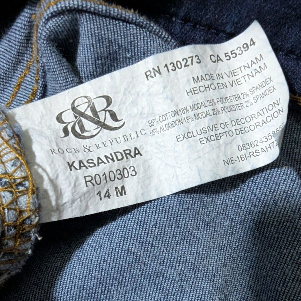 Rock & Republic Kasandra Blue Jeans Bootcut Womens 14 M Stretch Embossed Pockets - Picture 7 of 10